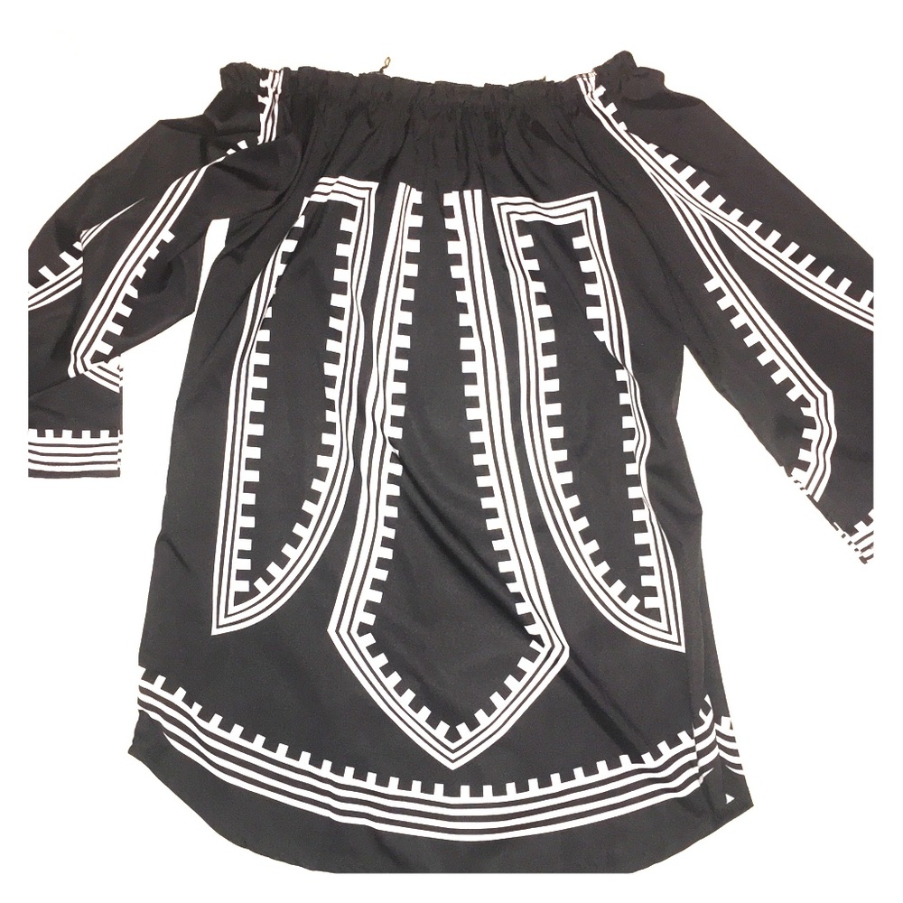 Sexy off shoulder black and white tribal print